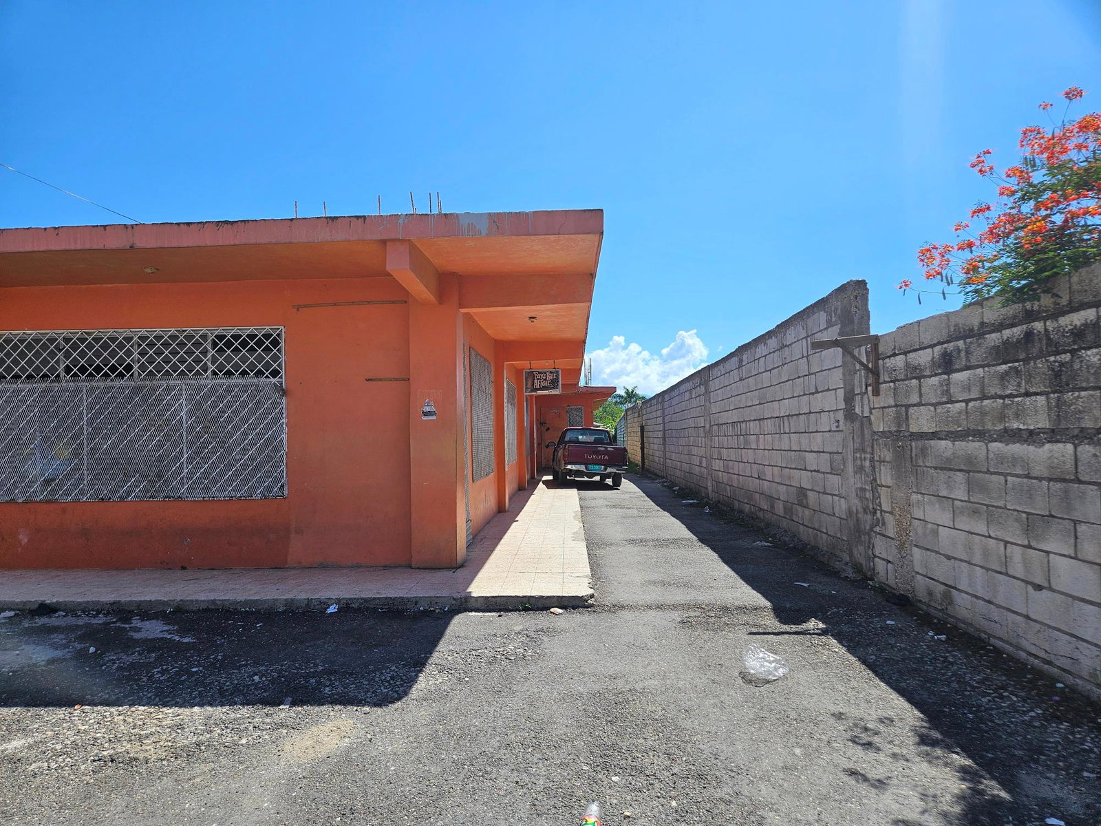 Fifth image of 28 gt George st in SAVANNA LA MAR, Westmoreland, Jamaica - property is For Sale