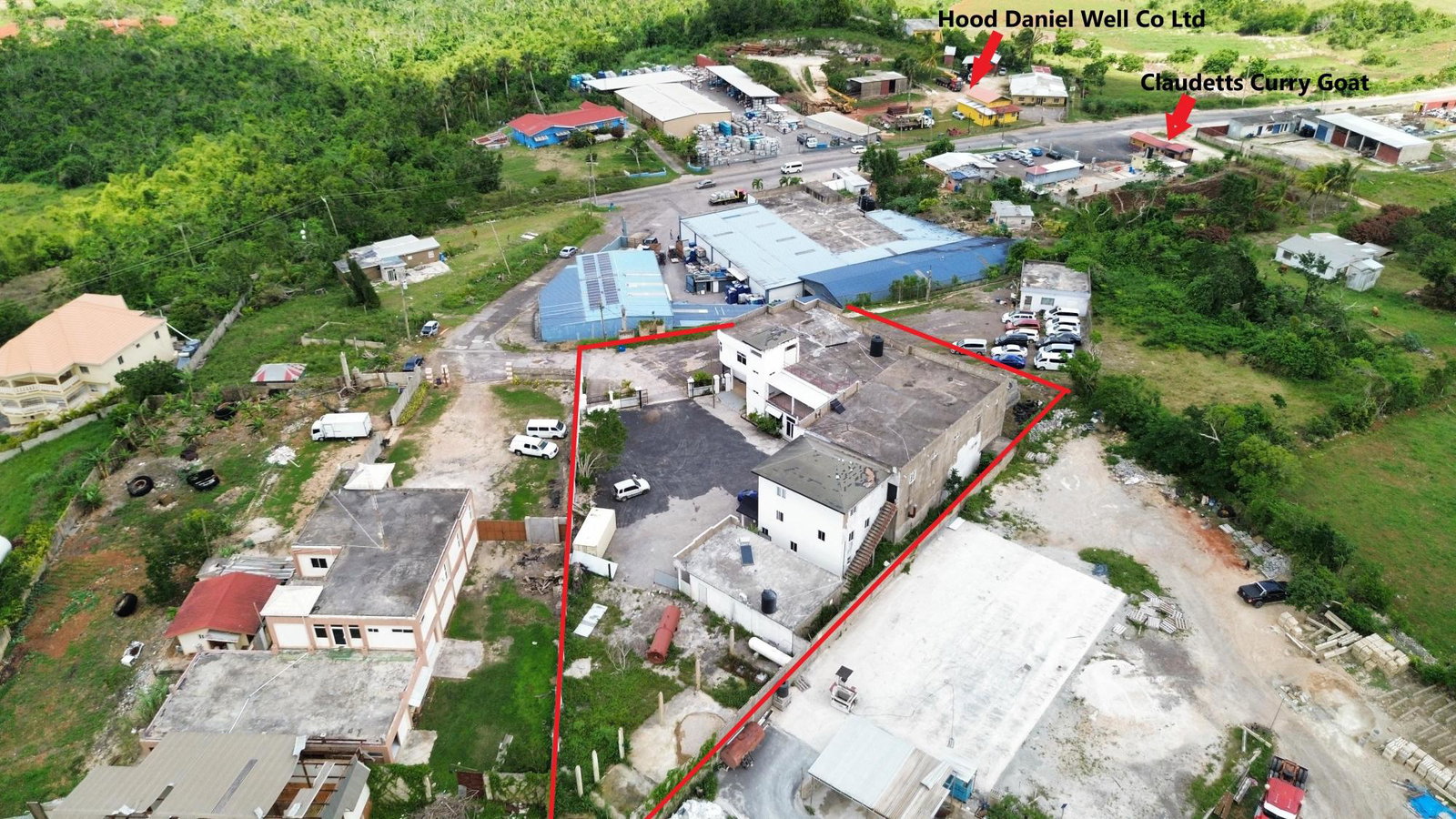 Prime-Mixed-Use-Commercial-Property-for-Sale-in-Spur-Tree-Jamaica Second image of Spur Tree Commercial in Spur Tree, Manchester, Jamaica - property is For Sale