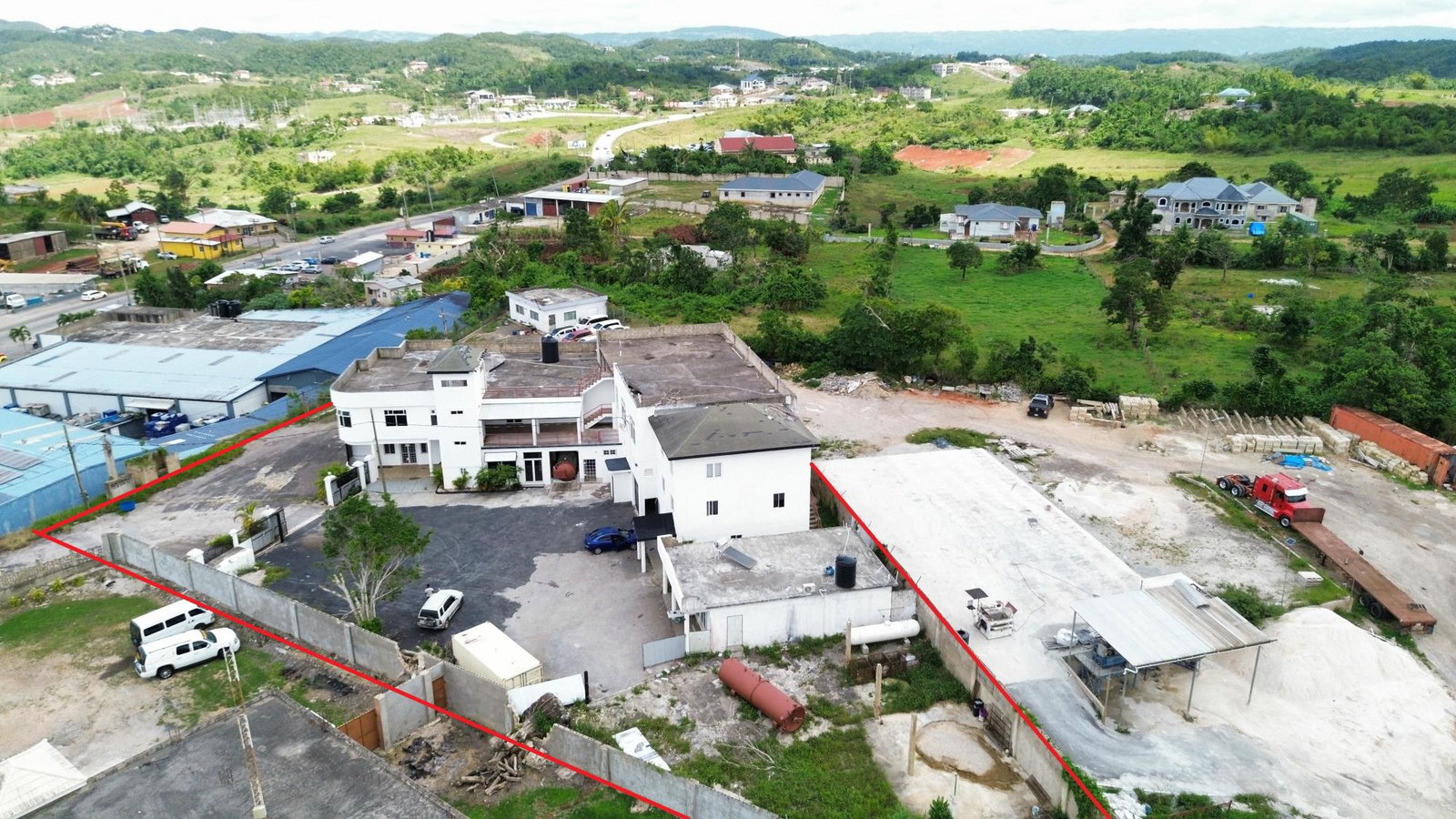 Prime-Mixed-Use-Commercial-Property-for-Sale-in-Spur-Tree-Jamaica Eighth image of Spur Tree Commercial in Spur Tree, Manchester, Jamaica - property is For Sale