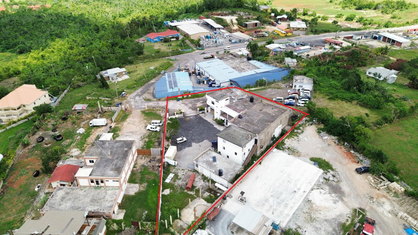 Prime-Mixed-Use-Commercial-Property-for-Sale-in-Spur-Tree-Jamaica Ninth image of Spur Tree Commercial in Spur Tree, Manchester, Jamaica - property is For Sale
