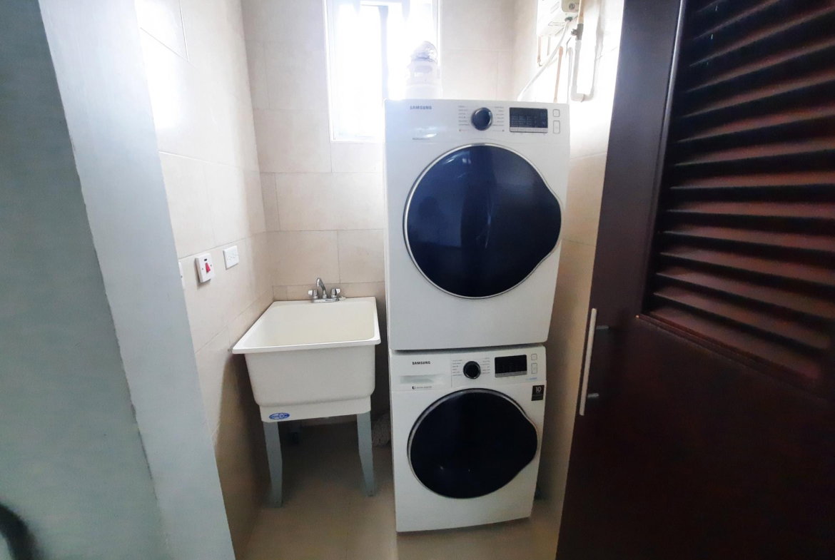 Eleventh image of 23-16 Fairway Avenue, Kingston in Kingston 5, St. Andrew, Jamaica - property is For Sale