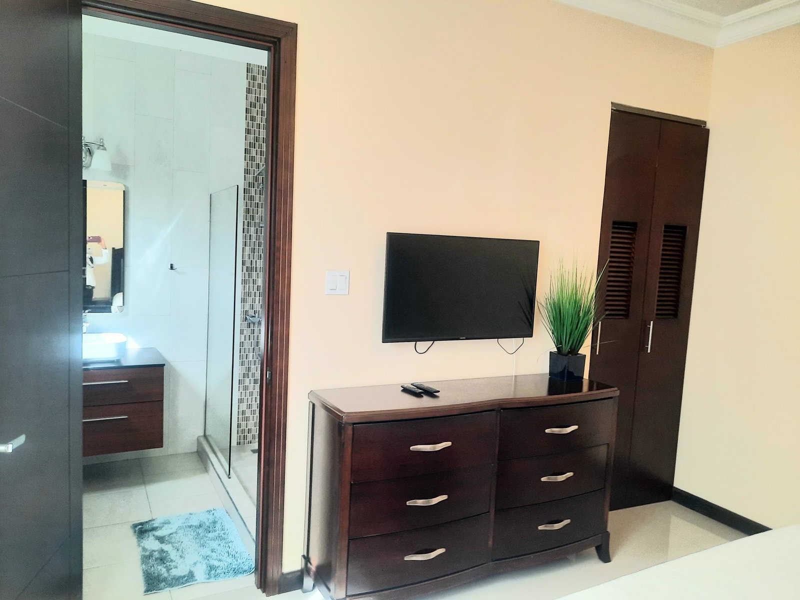 Fifteenth image of 23-16 Fairway Avenue, Kingston in Kingston 5, St. Andrew, Jamaica - property is For Sale