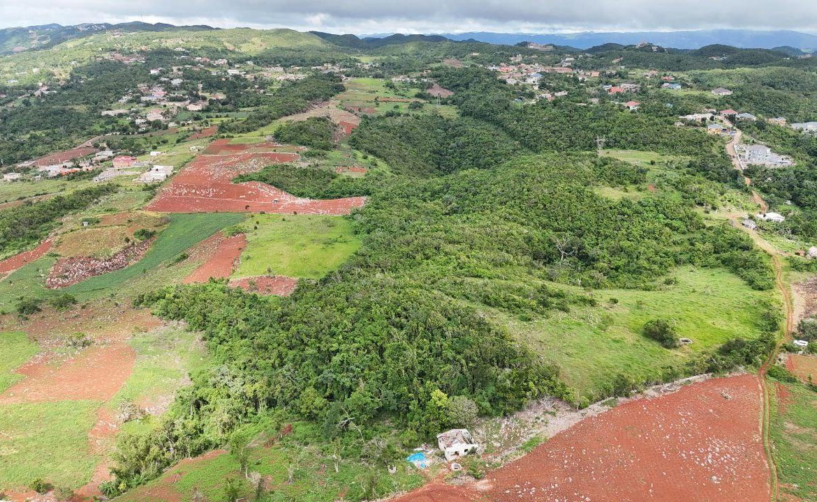 Fourth image of Spur Tree, California in Spur Tree, Manchester, Jamaica - property is For Sale