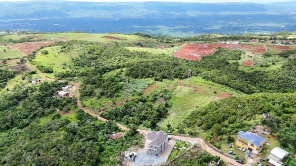 Sixth image of Spur Tree, California in Spur Tree, Manchester, Jamaica - property is For Sale