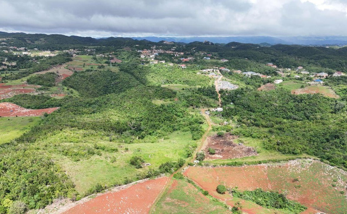 Tenth image of Spur Tree, California in Spur Tree, Manchester, Jamaica - property is For Sale