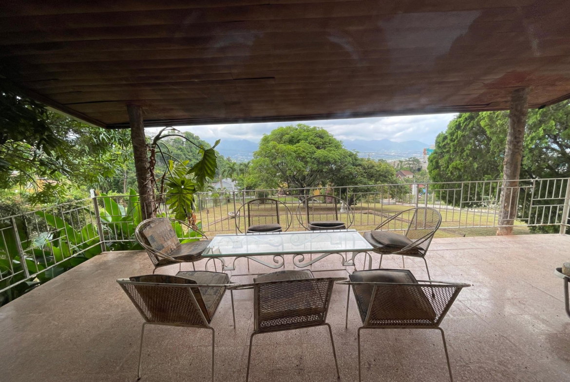 Thirteenth image of Brentwood Terrace in Red Hills, St. Andrew, Jamaica - property is For Sale