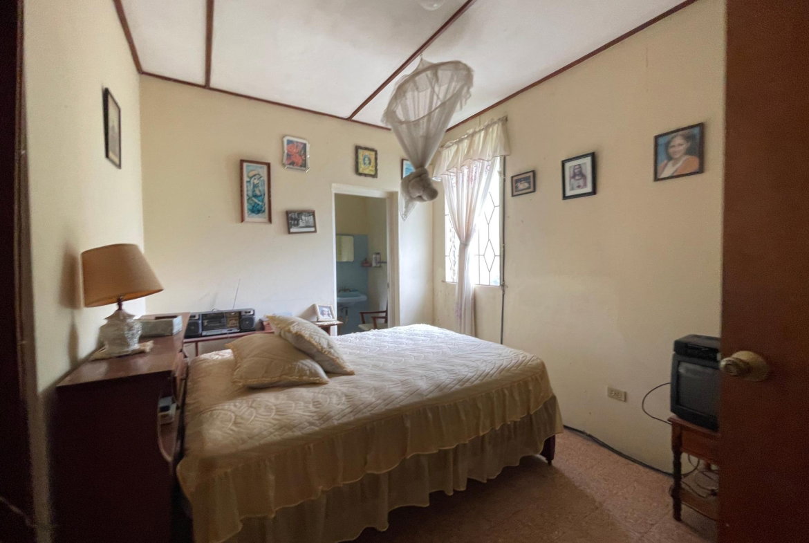 Ninth image of Brentwood Terrace in Red Hills, St. Andrew, Jamaica - property is For Sale