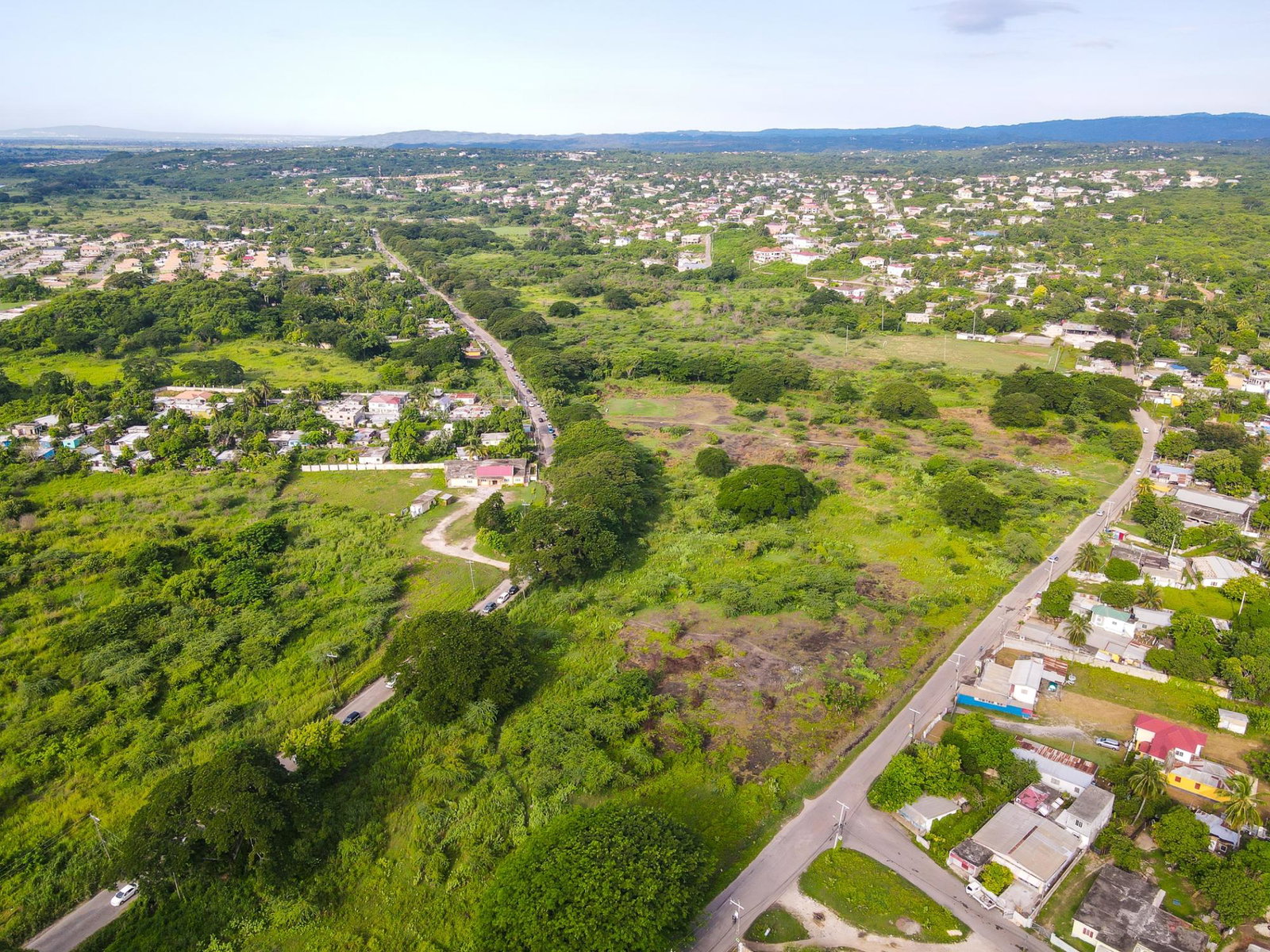 Eleventh image of 1014a+b- St. John's Road in Green Acres, St. Catherine, Jamaica - property is For Sale