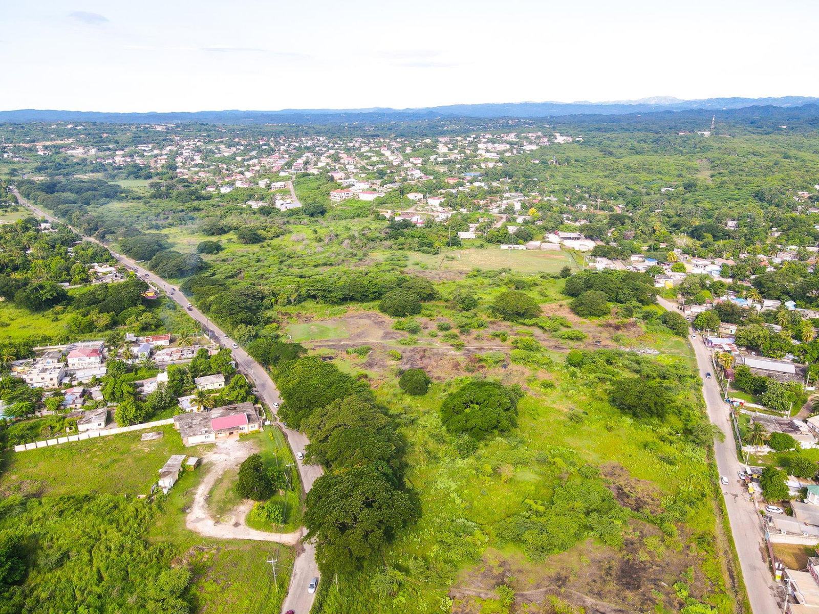 Nineteenth image of 1014a+b- St. John's Road in Green Acres, St. Catherine, Jamaica - property is For Sale