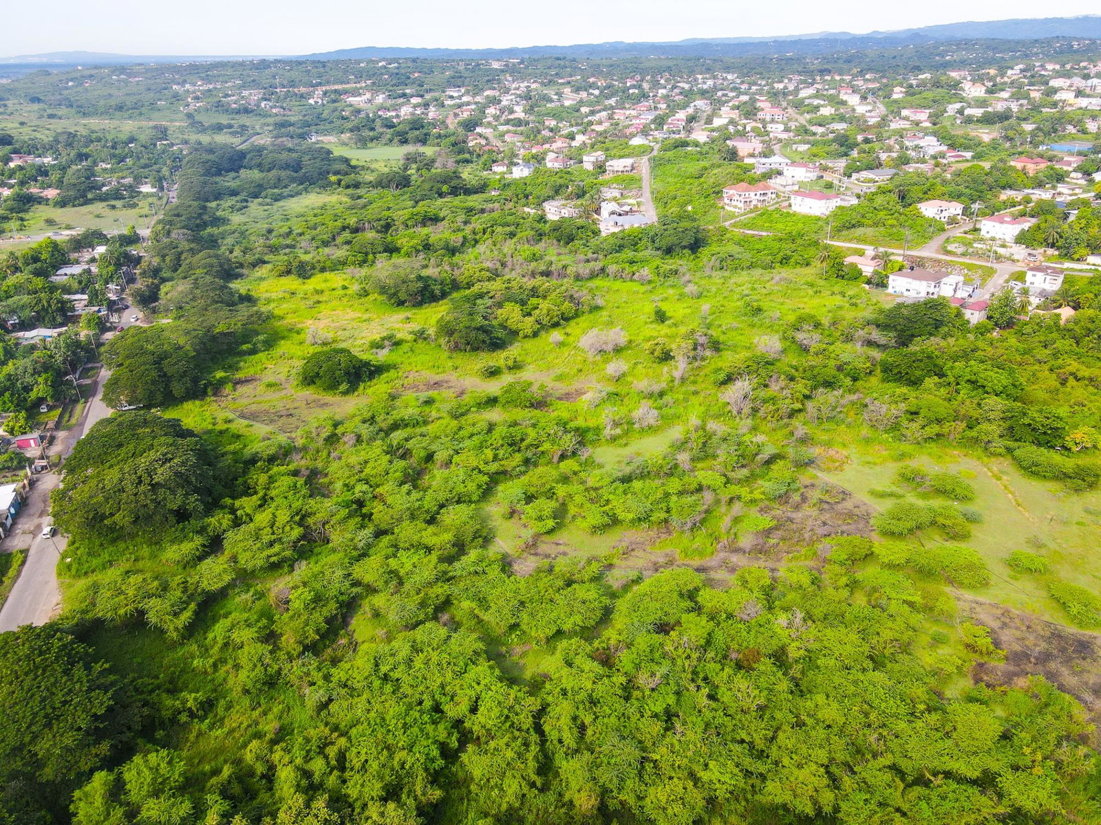 Twentieth image of 1014a+b- St. John's Road in Green Acres, St. Catherine, Jamaica - property is For Sale