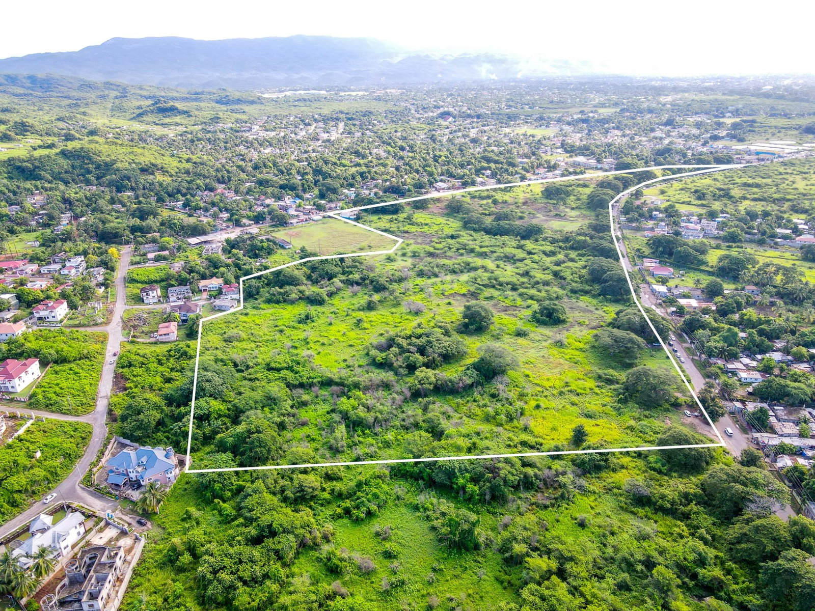 Twenty-Second image of 1014a+b- St. John's Road in Green Acres, St. Catherine, Jamaica - property is For Sale