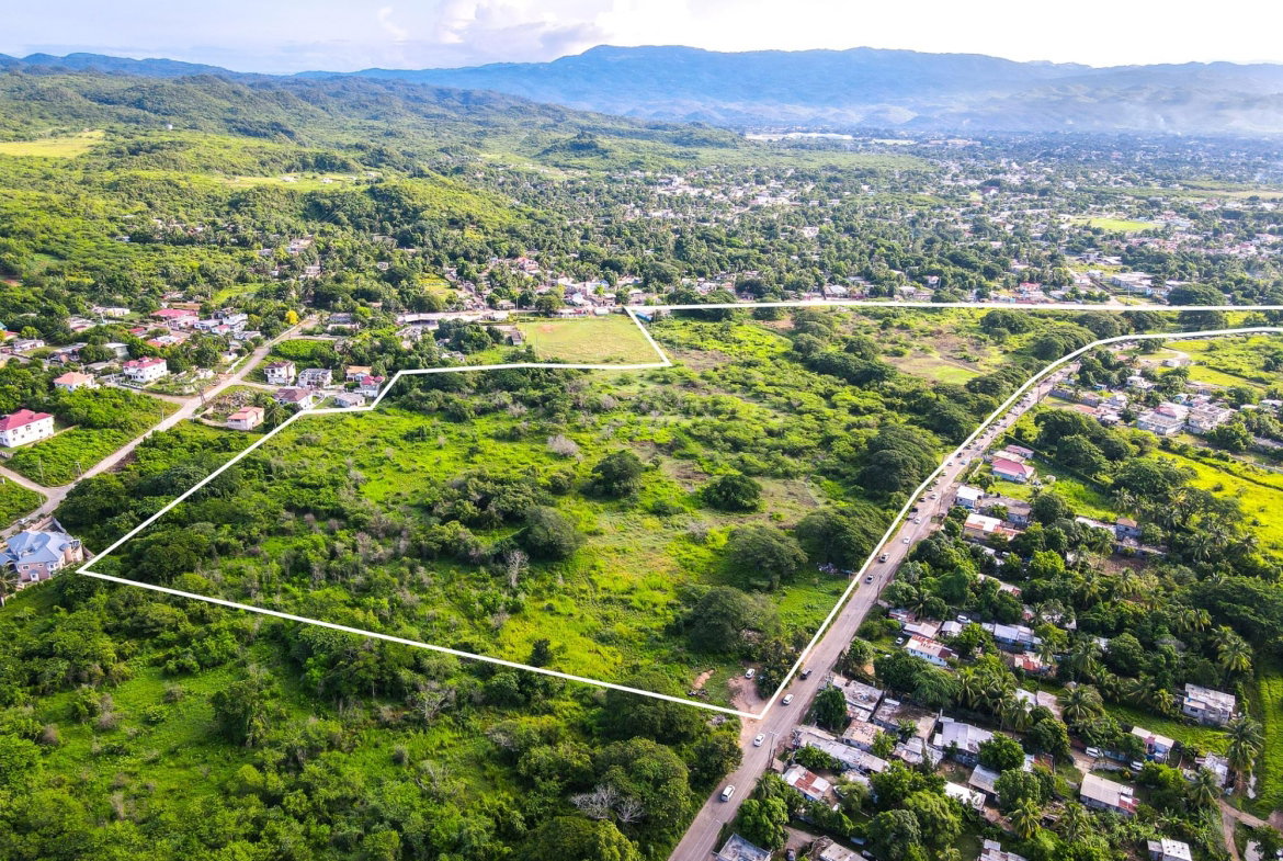 Sixth image of 1014a+b- St. John's Road in Green Acres, St. Catherine, Jamaica - property is For Sale