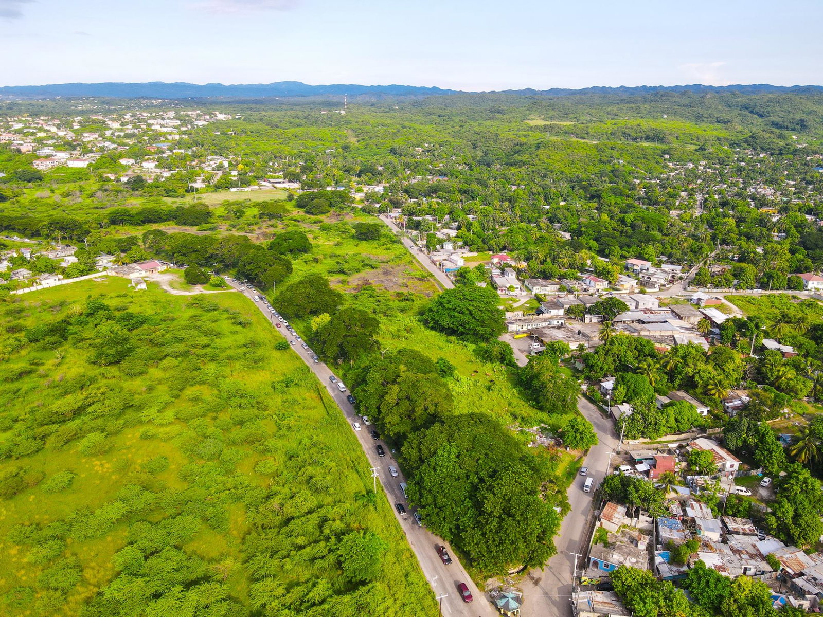 Ninth image of 1014a+b- St. John's Road in Green Acres, St. Catherine, Jamaica - property is For Sale