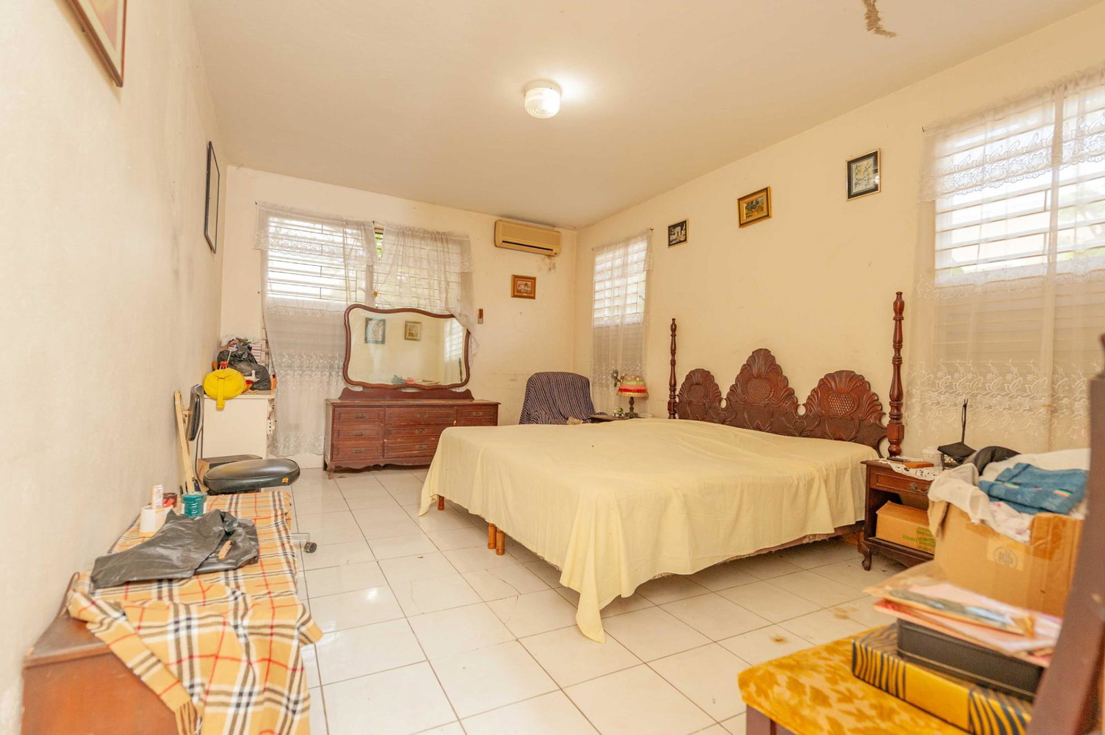 Eleventh image of Begonia Drive , Mona in Kingston 6, St. Andrew, Jamaica - property is For Sale