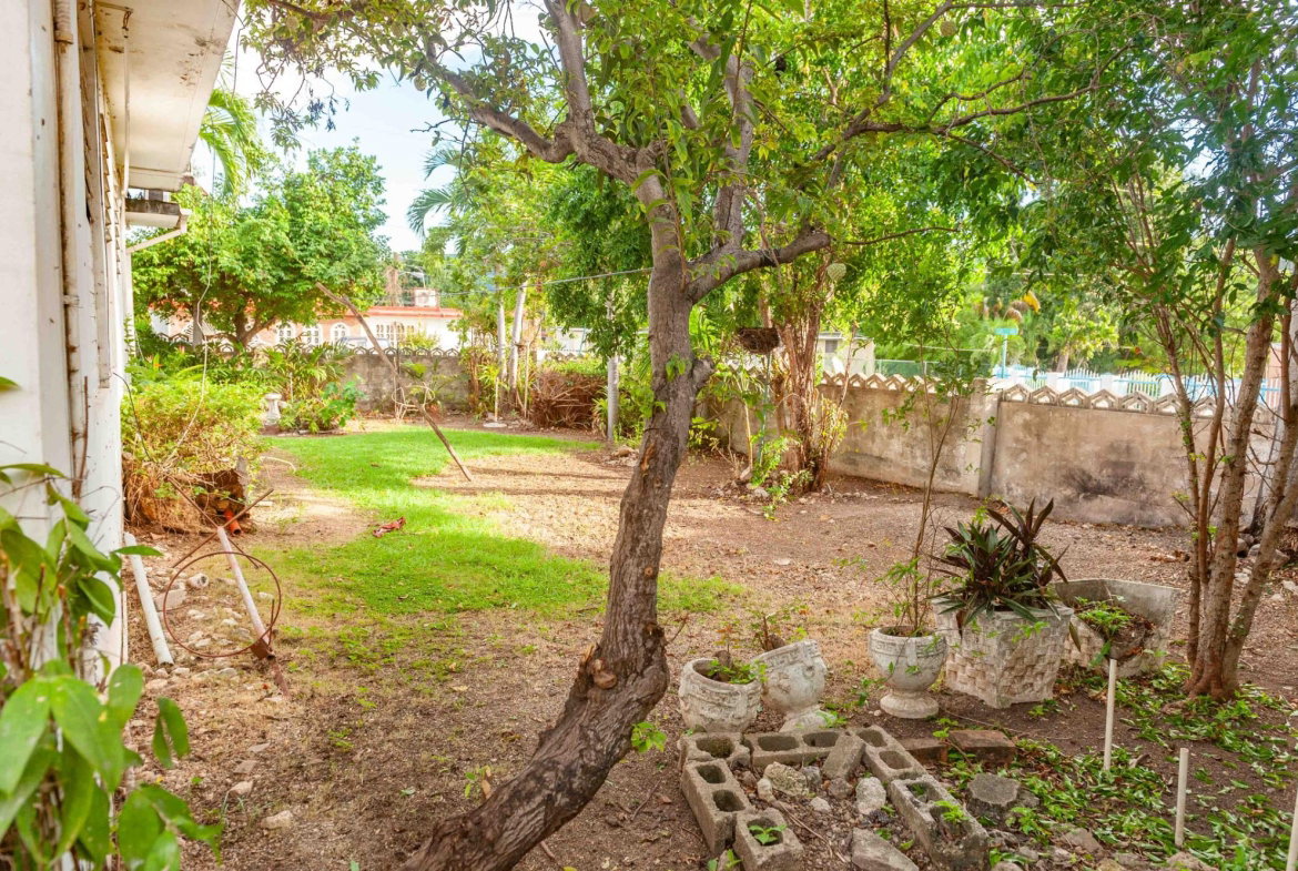Sixth image of Begonia Drive , Mona in Kingston 6, St. Andrew, Jamaica - property is For Sale