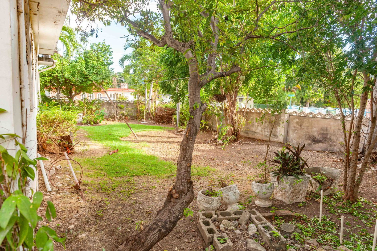 Sixth image of Begonia Drive , Mona in Kingston 6, St. Andrew, Jamaica - property is For Sale