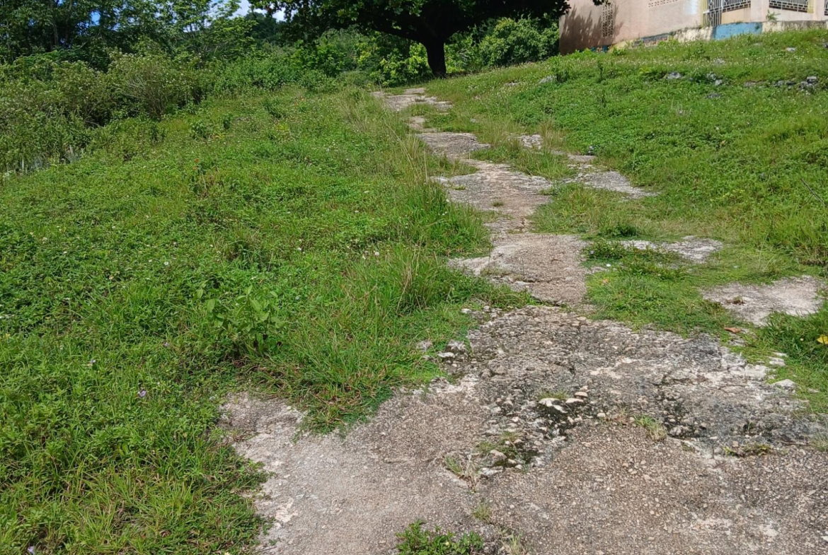 Second image of 19a Maderia Rd. Grove Mount in Grove Mount, Manchester, Jamaica - property is For Sale