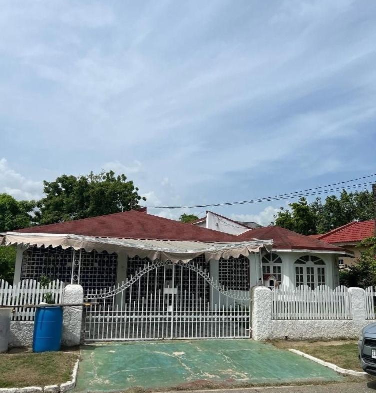 First image of Andra Crescent, Edgewater in Edgewater, St. Catherine, Jamaica - property is For Sale
