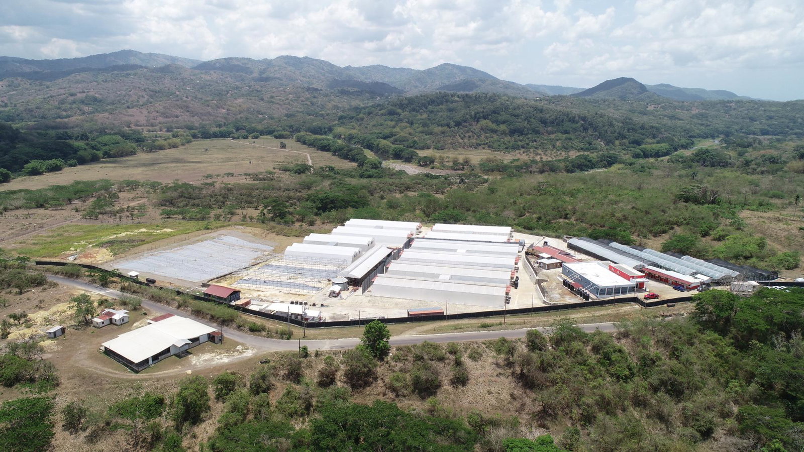 Second image of Chapleton Low Ground in CHAPELTON, Clarendon, Jamaica - property is For Sale