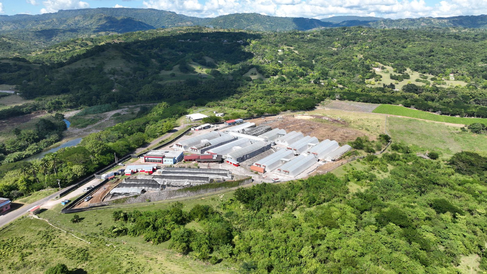 First image of Chapleton Low Ground in CHAPELTON, Clarendon, Jamaica - property is For Sale