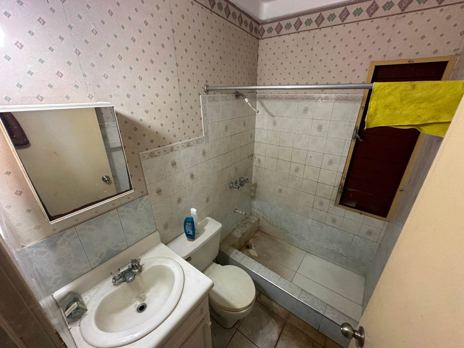Sixth image of 11 Lucille Way, Edgewater, s in Edgewater, St. Catherine, Jamaica - property is For Sale