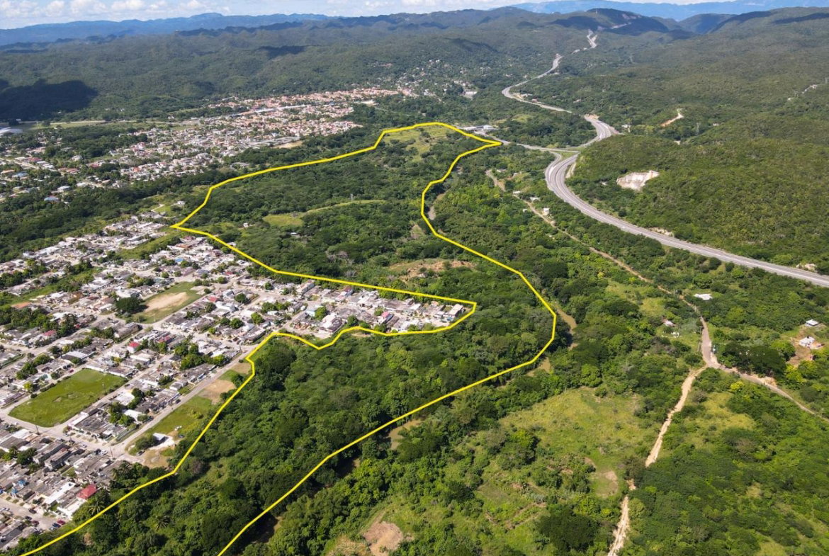 Seventh image of Part of Angels Pen in Angels, St. Catherine, Jamaica - property is For Sale