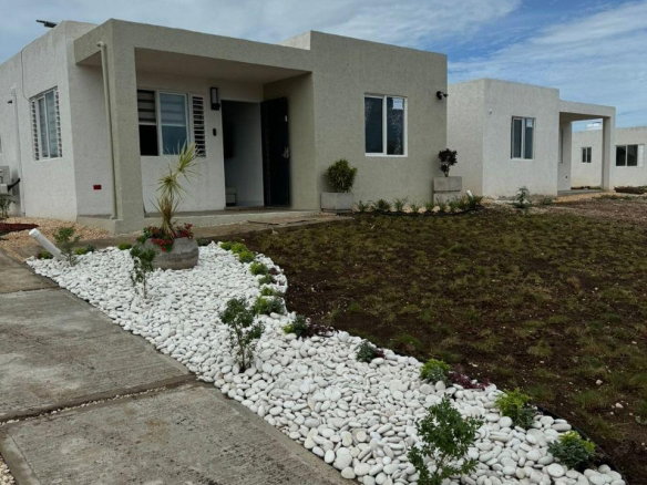 First image of Lot 25 Aqueduct of Vineyards in Bushy Park, St. Catherine, Jamaica - property is For Sale