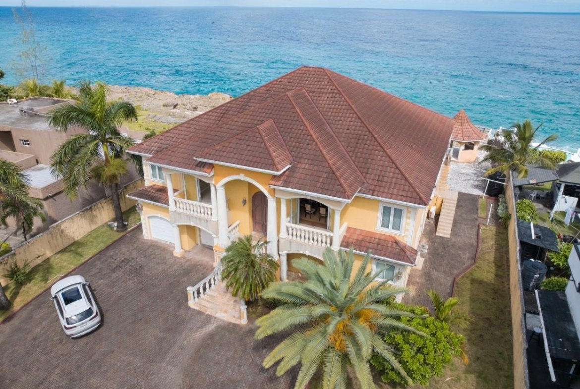 Second image of 3 Anchovy, Port Antonio in Port Antonio, Portland, Jamaica - property is For Sale