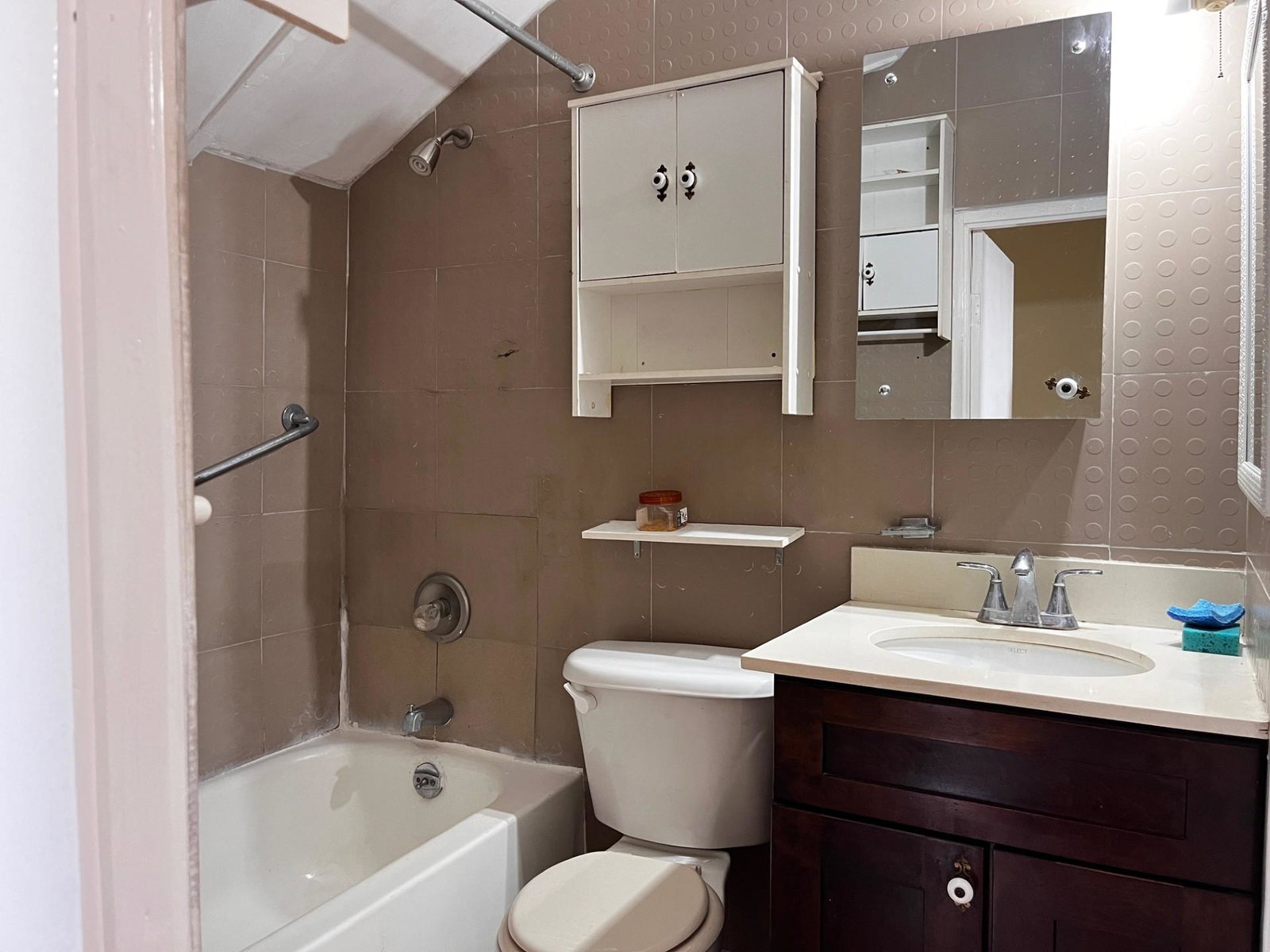 Eleventh image of 4-1 Stanmore Heights in Red Hills, St. Andrew, Jamaica - property is For Sale
