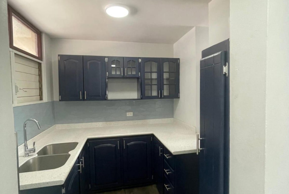 Fourth image of 306-86 Constant Spring rd in Kingston 8, St. Andrew, Jamaica - property is For Sale