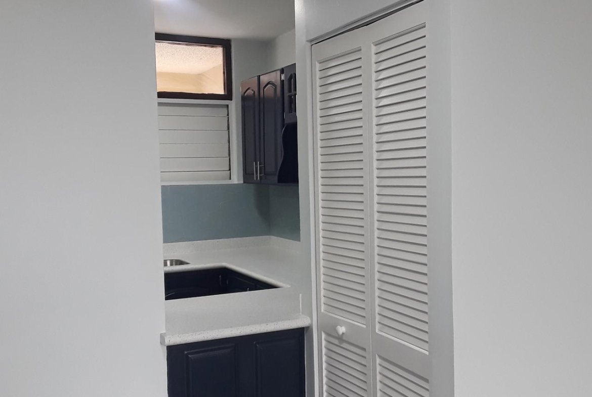 Fifth image of 306-86 Constant Spring rd in Kingston 8, St. Andrew, Jamaica - property is For Sale