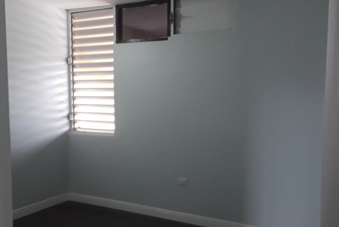 Ninth image of 306-86 Constant Spring rd in Kingston 8, St. Andrew, Jamaica - property is For Sale