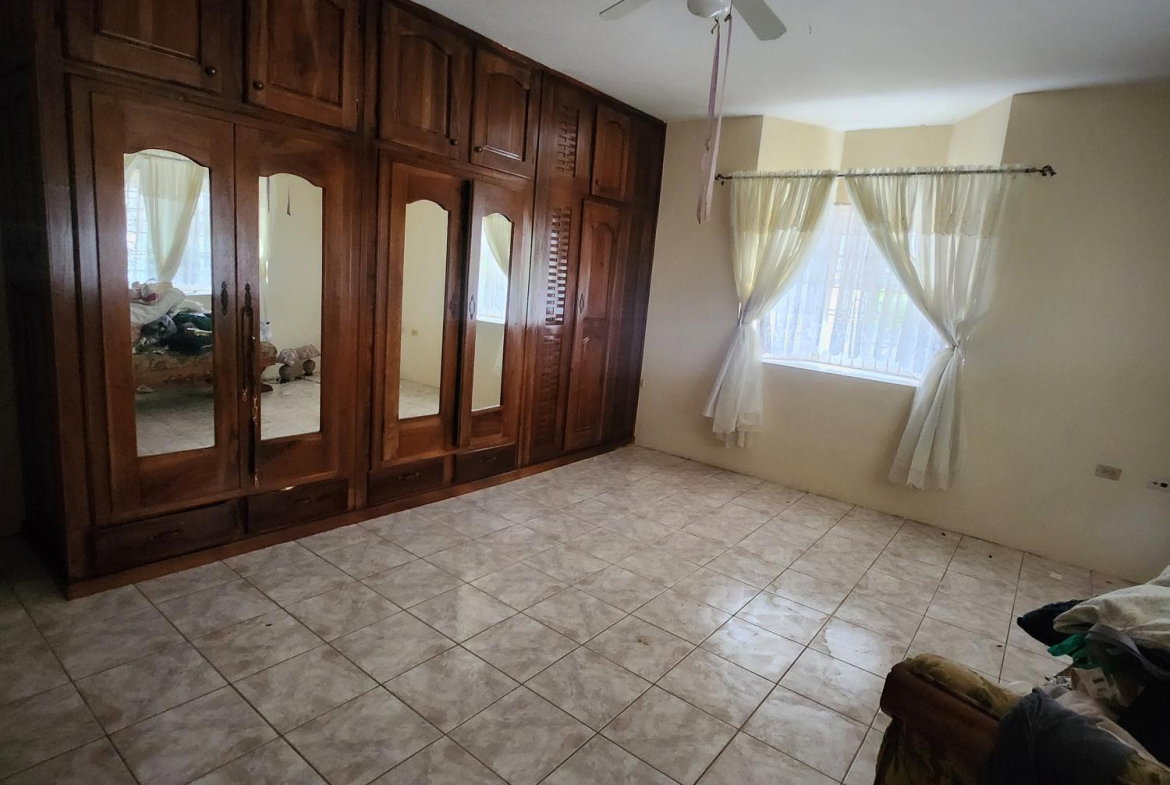 Sixth image of 17 Montclair Drive in May Pen, Clarendon, Jamaica - property is For Rent