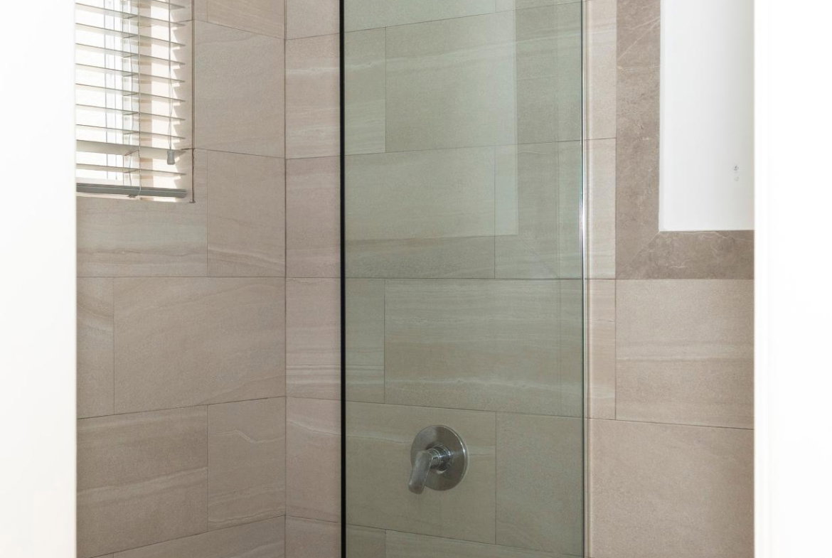 Eleventh image of 3-5-7 Degenhardt Close in Kingston 6, St. Andrew, Jamaica - property is For Sale