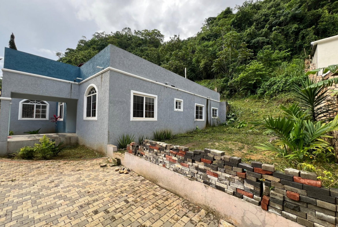Thirteenth image of West Bellevue Drive in Kingston 8, St. Andrew, Jamaica - property is For Sale