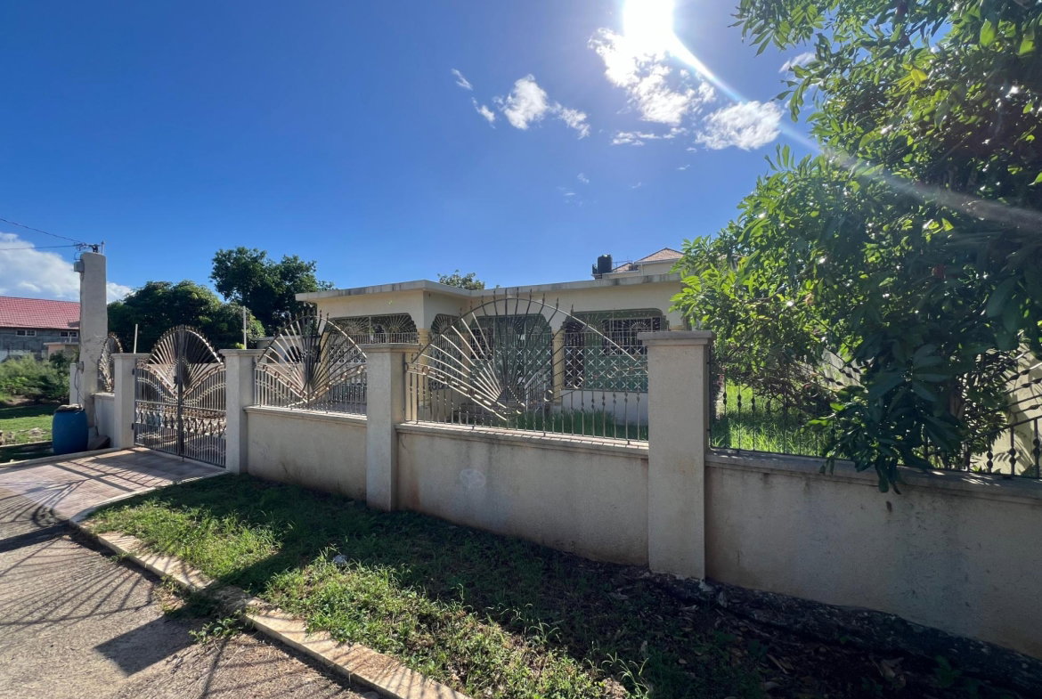 Fourth image of Lot 23- Diamond Avenue, Upper For in Hellshire Heights, St. Catherine, Jamaica - property is For Sale