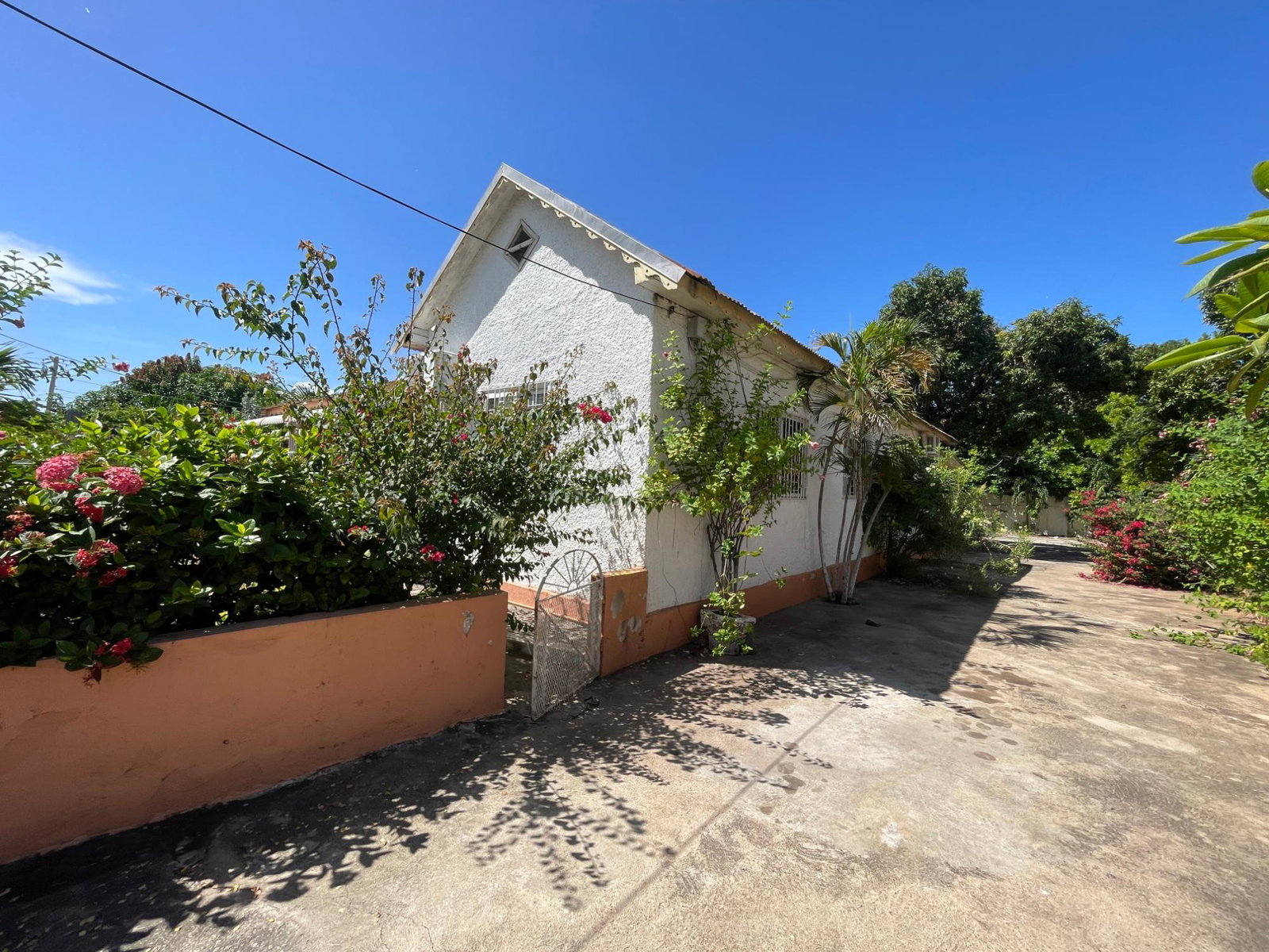 Sixteenth image of 19 Portland Road in Kingston 2, Kingston, Jamaica - property is For Sale