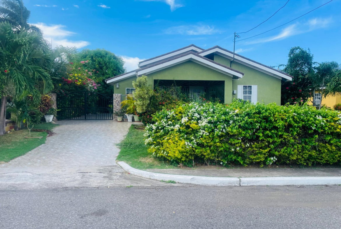Sixth image of 7 Pimento Avenue, Drax Hall in Drax Hall Estate, St. Ann, Jamaica - property is For Sale