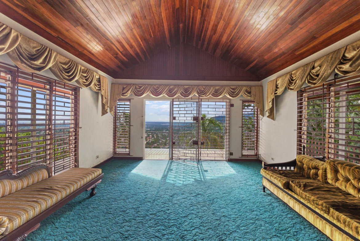 Fourth image of 9 West Armour Heights in Kingston 8, St. Andrew, Jamaica - property is For Sale