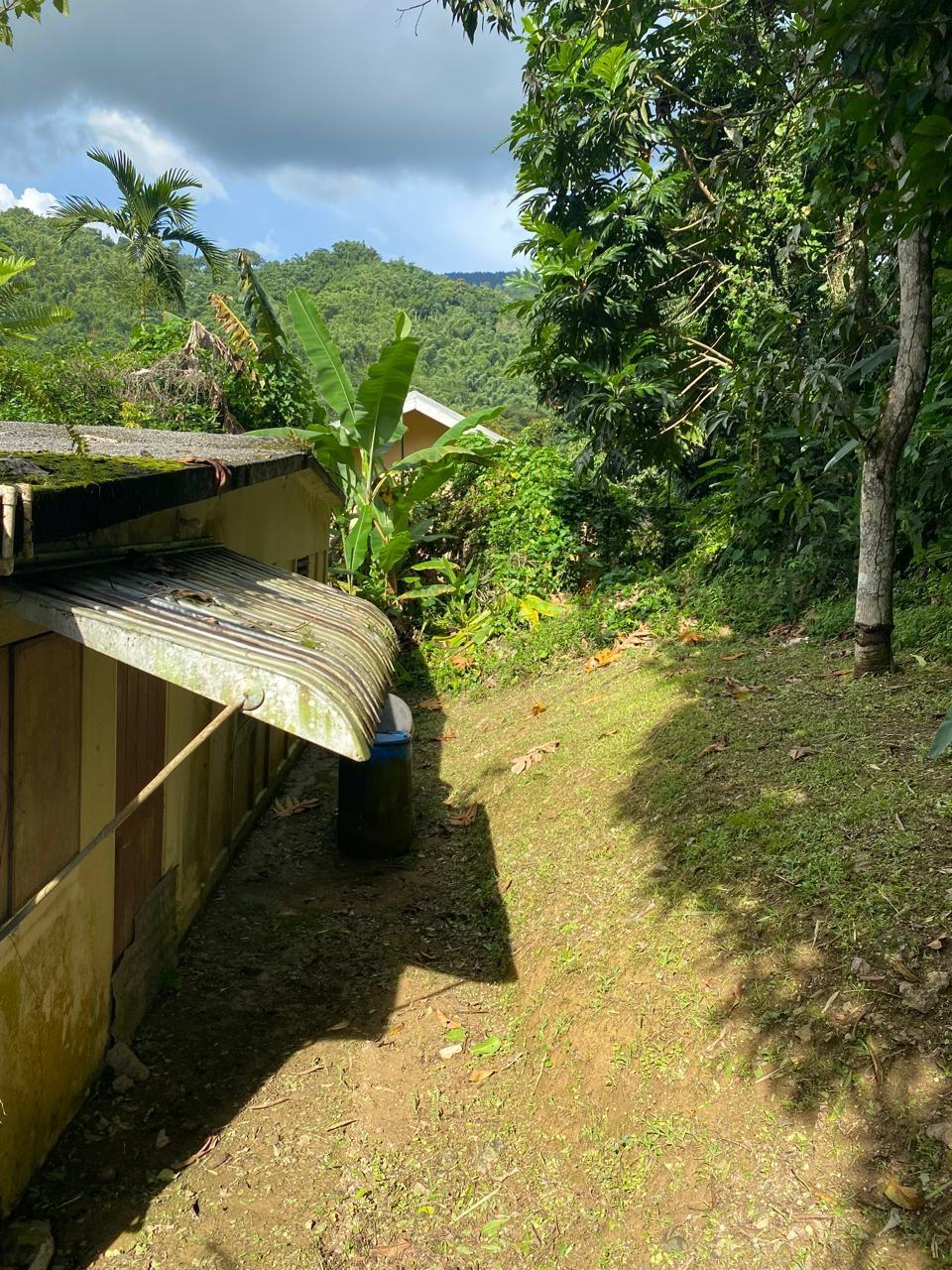 Fourth image of 5 Staten Close in GOLDEN SPRING, St. Andrew, Jamaica - property is For Sale
