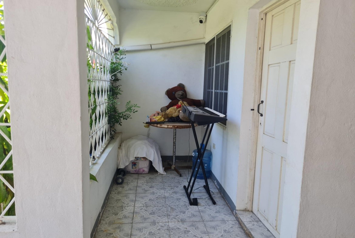 Ninth image of 8 North West 3rd Street, 7 in Greater Portmore, St. Catherine, Jamaica - property is For Sale