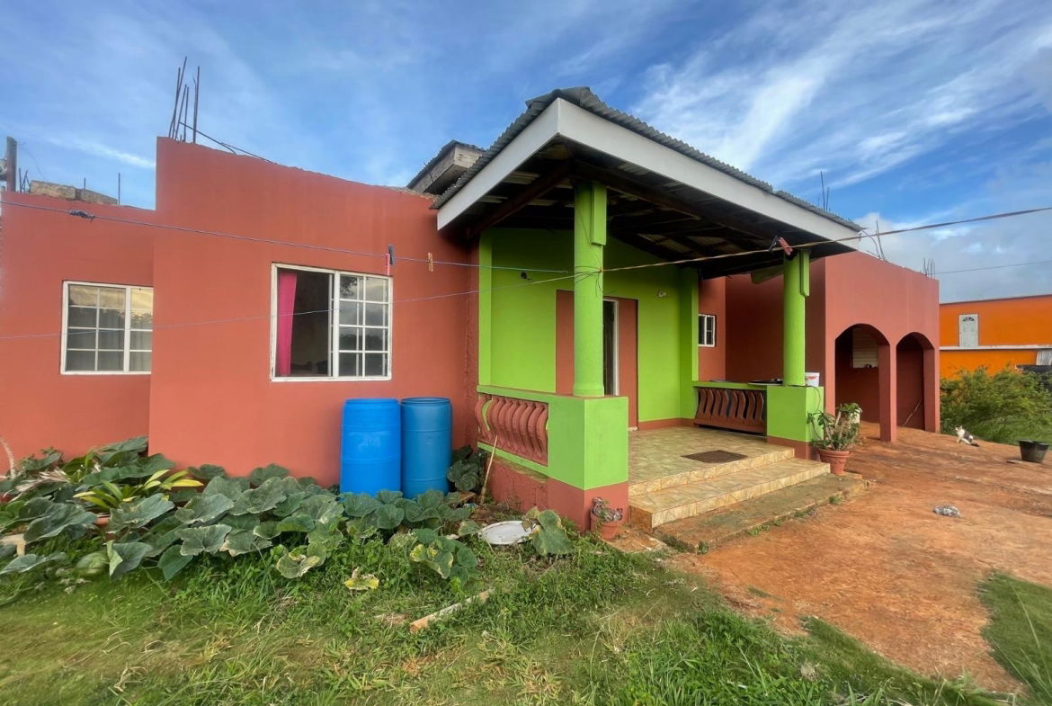 Charming-3-Bedroom-Home-for-Sale-in-Wigton-Mandeville First image of Wigton, Cross Keys in Mandeville, Manchester, Jamaica - property is For Sale