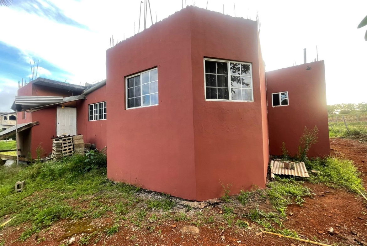 Charming-3-Bedroom-Home-for-Sale-in-Wigton-Mandeville Fourth image of Wigton, Cross Keys in Mandeville, Manchester, Jamaica - property is For Sale