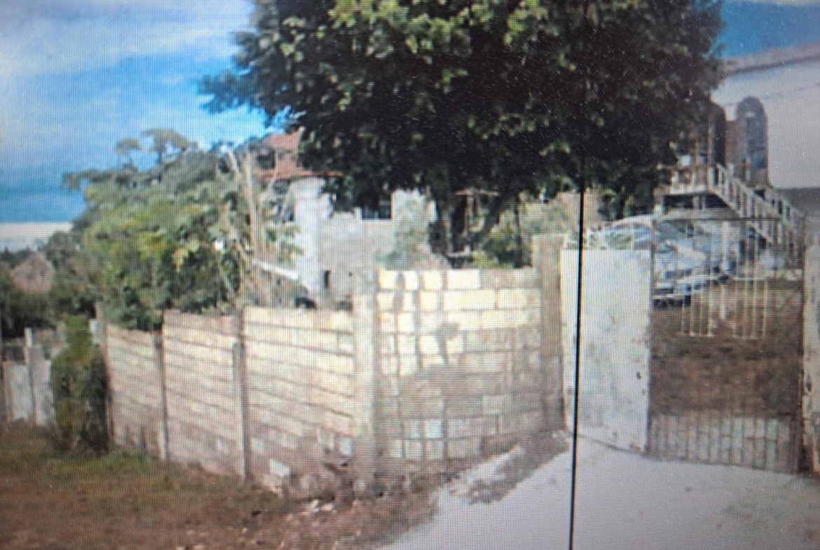 Fifth image of 14 Eve Lane in May Pen, Clarendon, Jamaica - property is For Sale