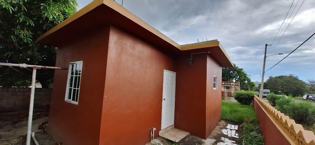 Fifth image of 445 Carlston Crescent in Cumberland, St. Catherine, Jamaica - property is For Sale