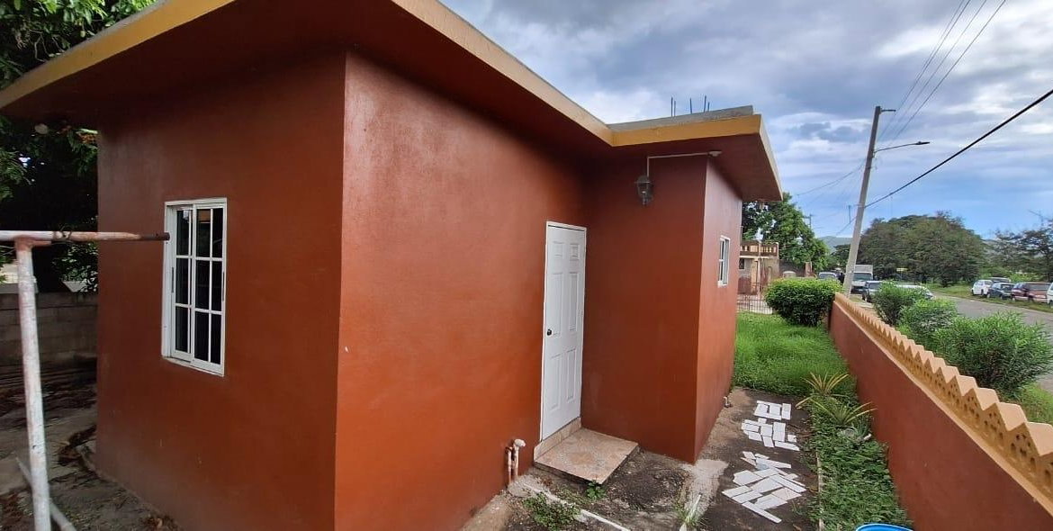 Seventh image of 445 Carlston Crescent in Cumberland, St. Catherine, Jamaica - property is For Sale