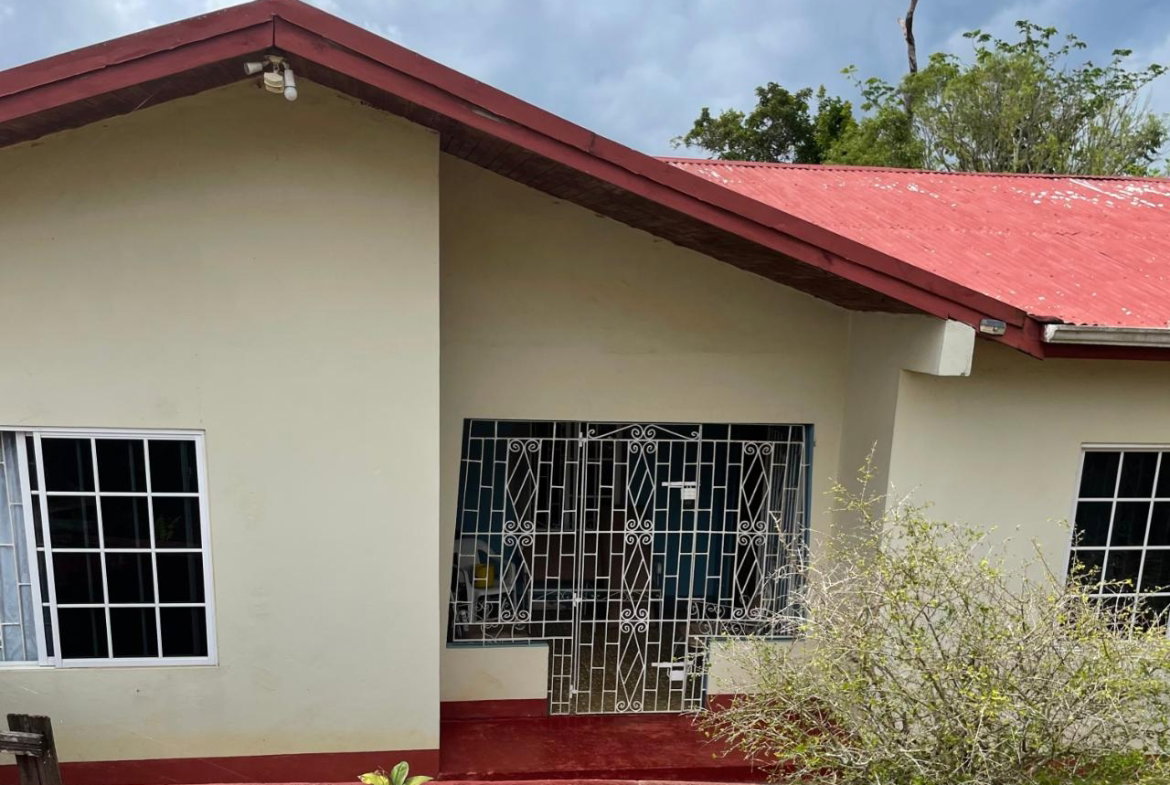 Tenth image of Hibernia in Devon, Manchester, Jamaica - property is For Sale