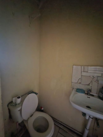 Fifteenth image of 21 Aloe Avenue, Kingston 11 in Kingston 11, St. Andrew, Jamaica - property is For Sale