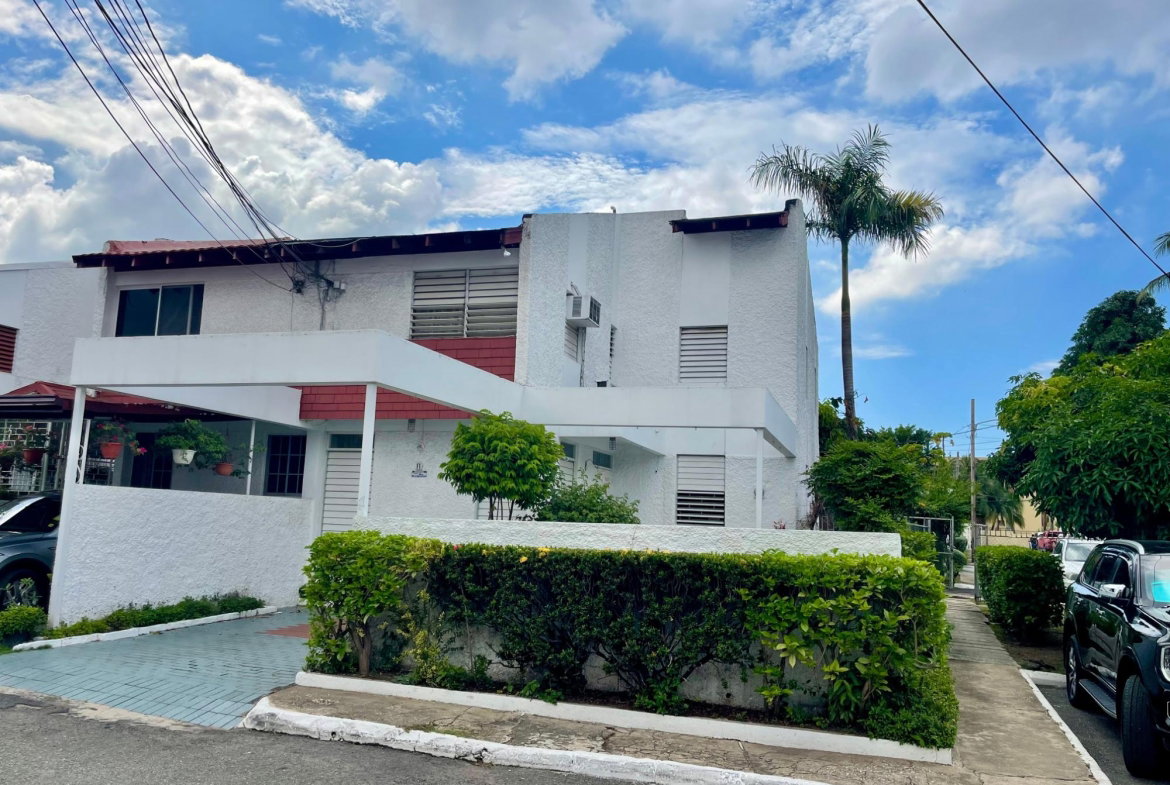 Second image of 11 Covington Close in Kingston 10, St. Andrew, Jamaica - property is For Sale