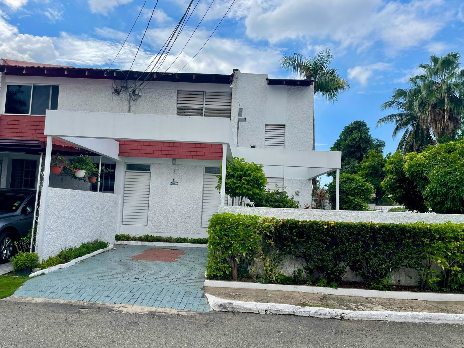 Third image of 11 Covington Close in Kingston 10, St. Andrew, Jamaica - property is For Sale